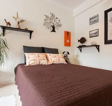 Moscavide Nº 1 M1 Homestay