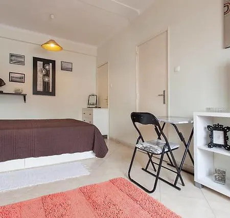Homestay Moscavide Nº 1 M1 *