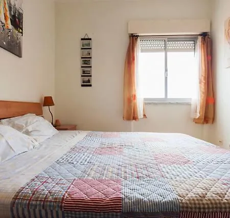 Homestay Moscavide Nº 1 M1 *