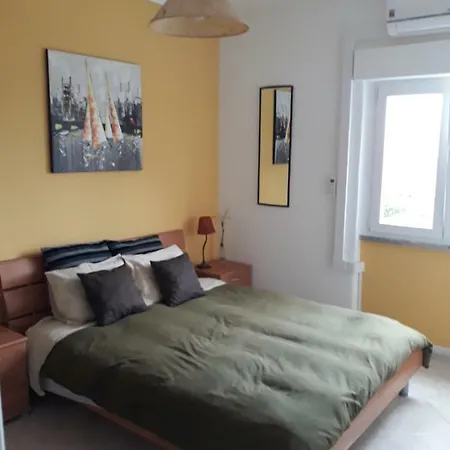 Homestay Moscavide Nº 1 M1