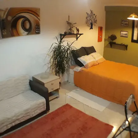 Moscavide Nº 1 M1 Homestay Lisbon